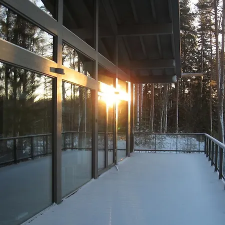 Mustikkakallio Luxury Villa *