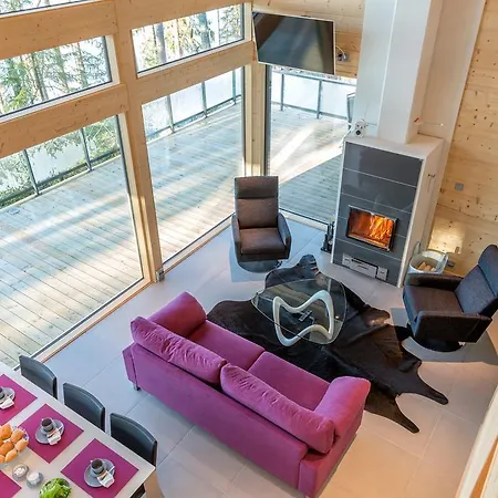 Mustikkakallio Luxury 빌라 *