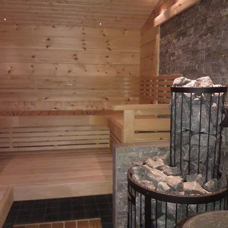 Mustikkakallio Luxury Villa Keuruu