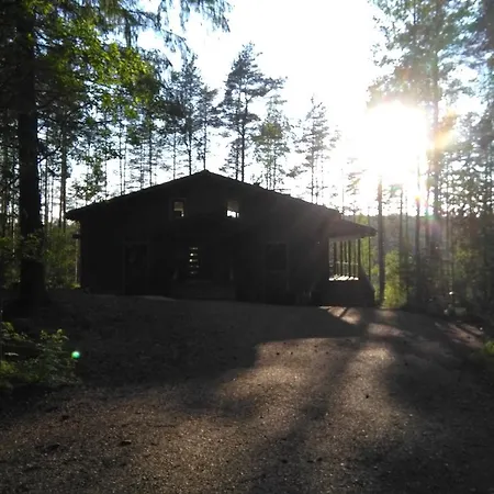 Mustikkakallio Luxury Villa *