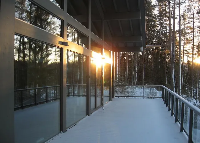 Mustikkakallio Luxury Villa *