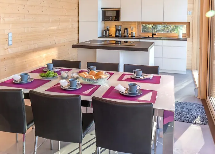 Mustikkakallio Luxury Villa *