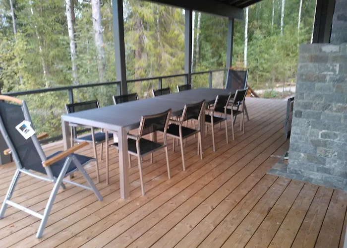 Mustikkakallio Luxury Villa *